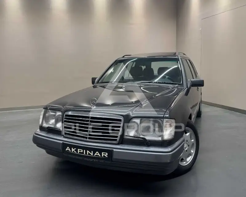 1994 Mercedes Benz E 320