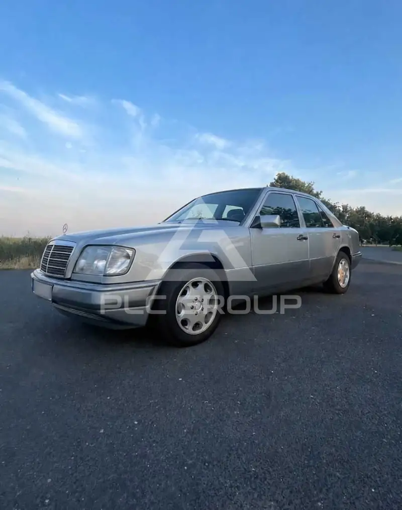 1994 Mercedes Benz 320