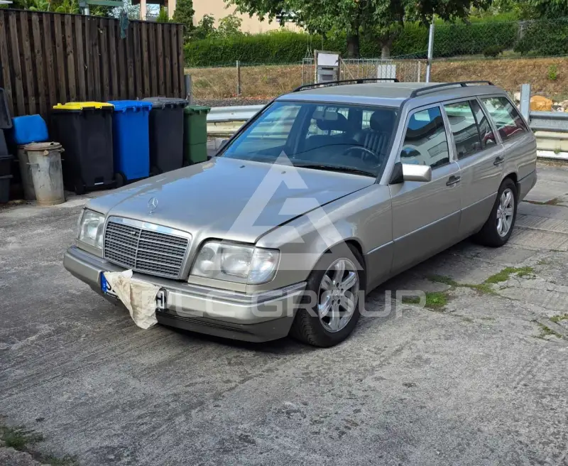 1994 Mercedes Benz E 300