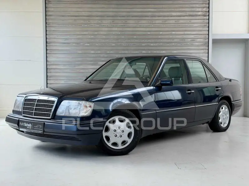 1994 Mercedes Benz 220