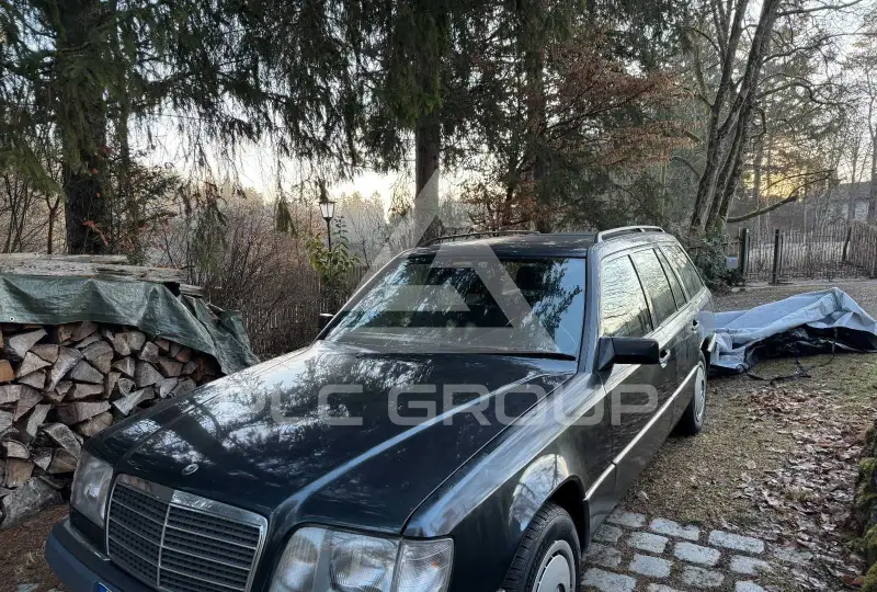 1994 Mercedes Benz 220