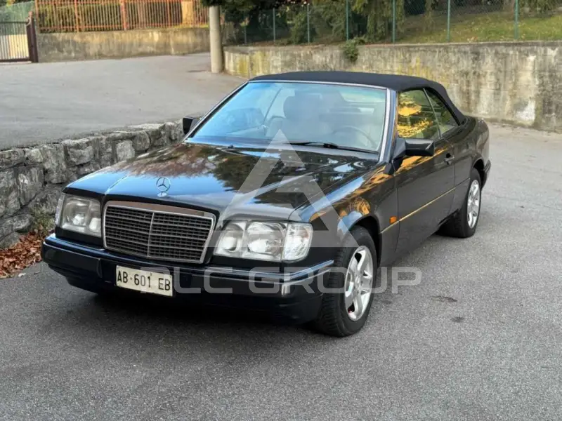 1994 Mercedes Benz E 200