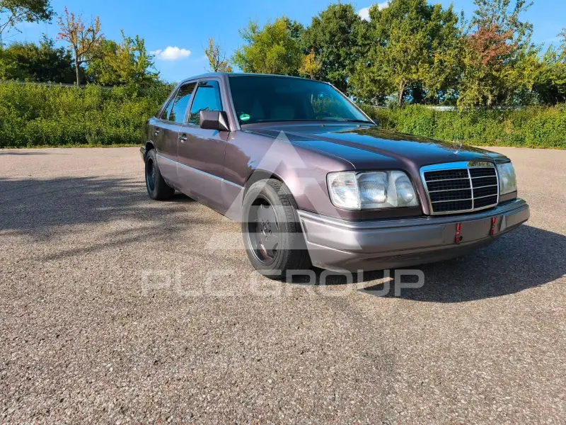 1994 Mercedes Benz E 200