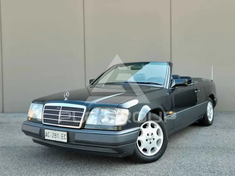1994 Mercedes Benz E 200