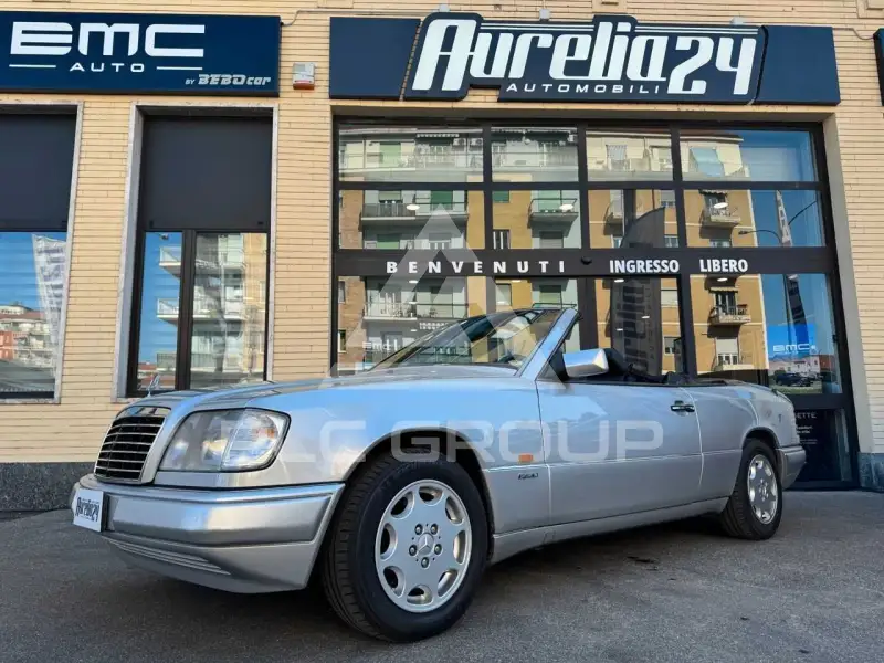 1994 Mercedes Benz E 200