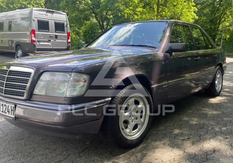 1994 Mercedes Benz E 200