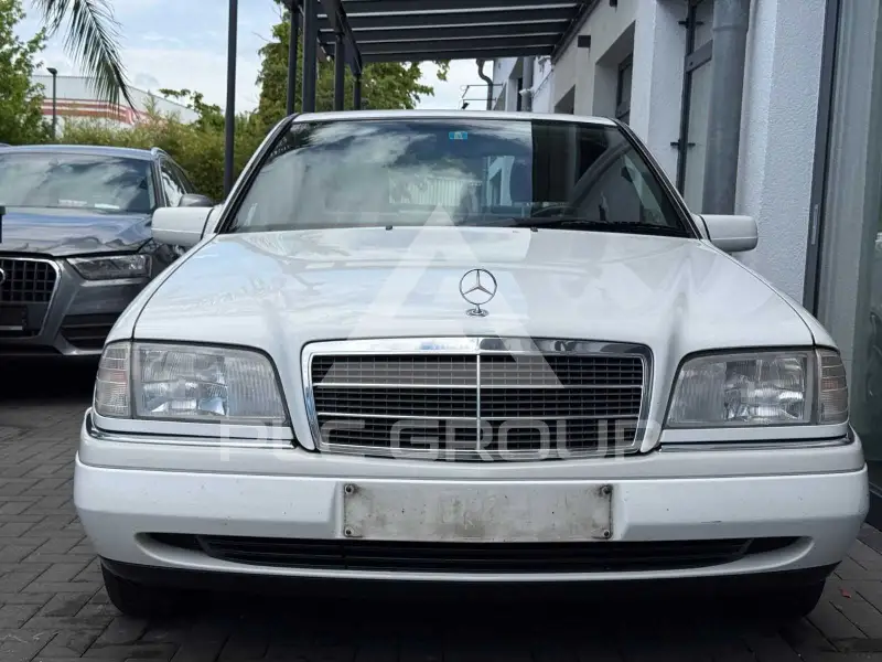 1994 Mercedes Benz C 180