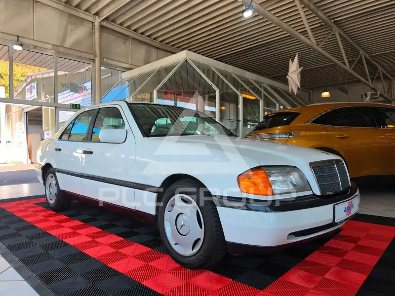 1994 Mercedes Benz C 180