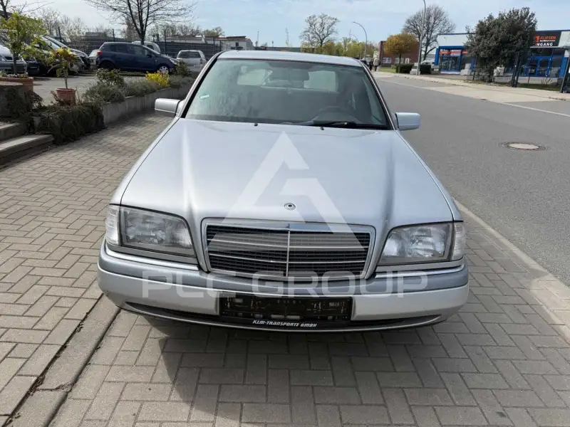 1994 Mercedes Benz C 180