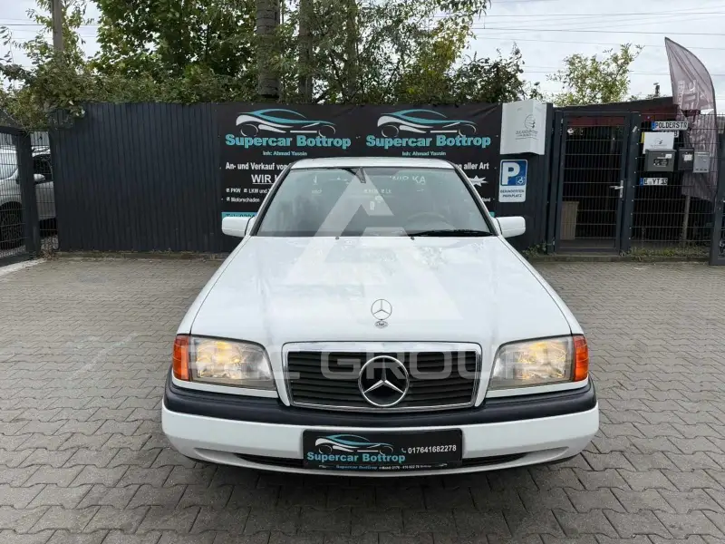 1994 Mercedes Benz C 200