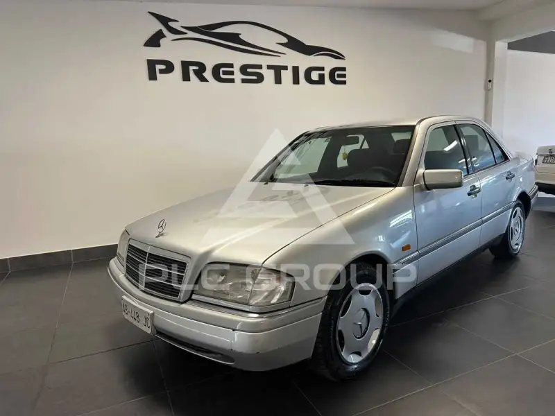 1994 Mercedes Benz C 200