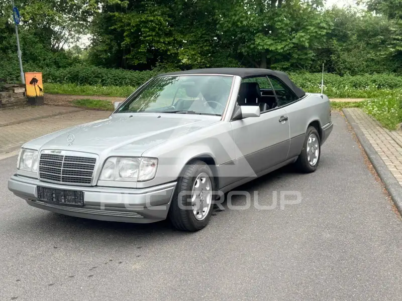 1994 Mercedes Benz E 220