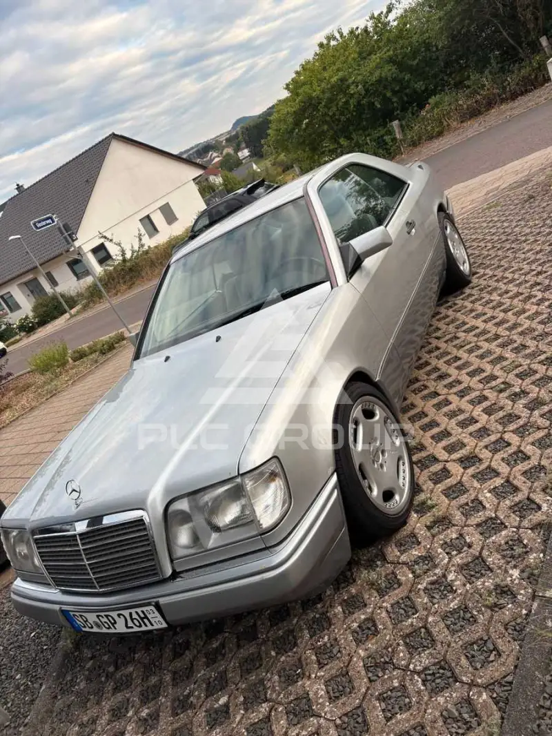 1994 Mercedes Benz CE 220