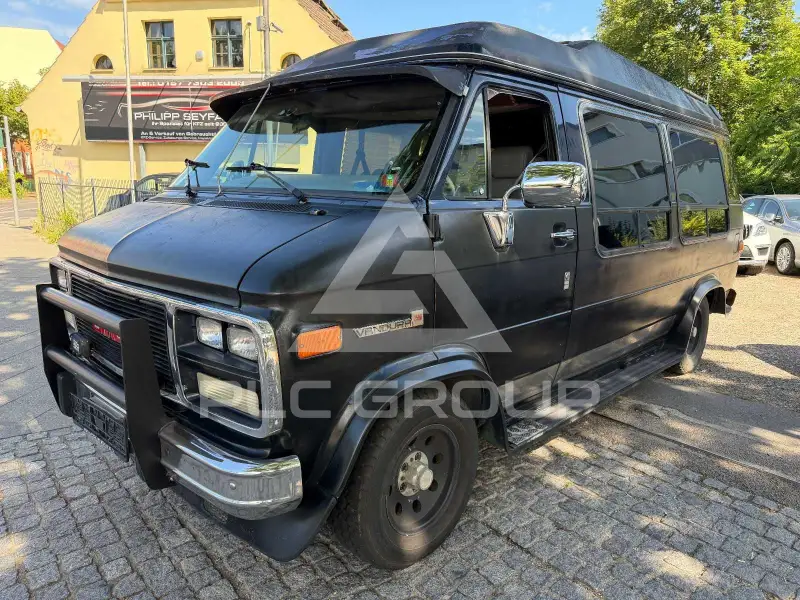 1994 GMC VANDURA