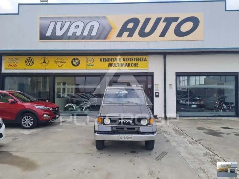 1989 Toyota LAND CRUISER