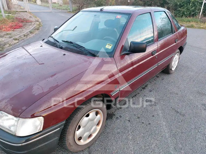 1994 Ford ESCORT