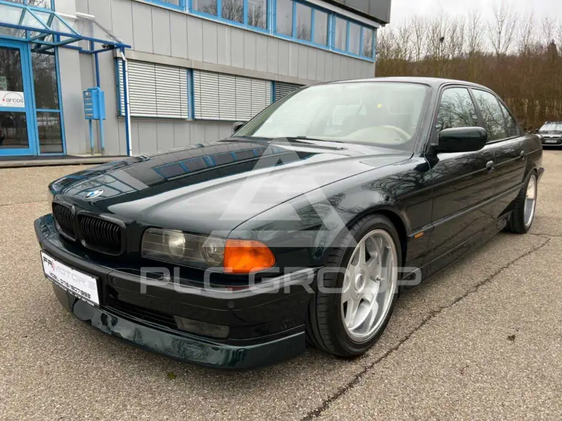1995 BMW 740