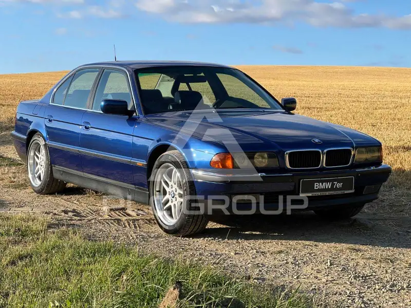 1995 BMW 740