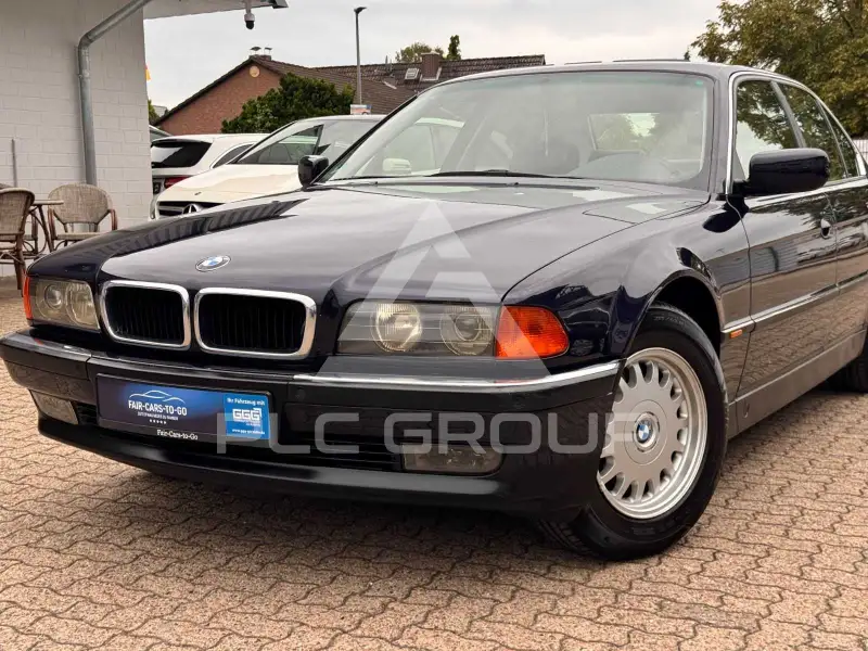 1995 BMW 740