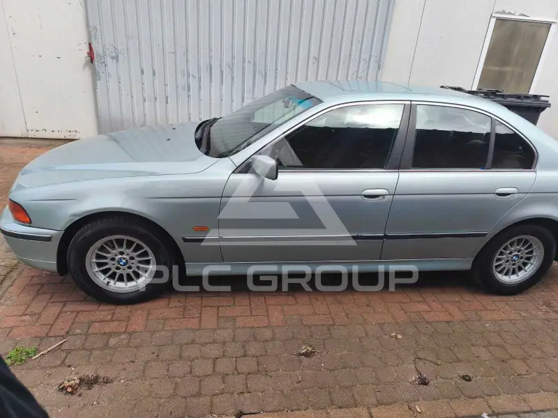 1995 BMW 528