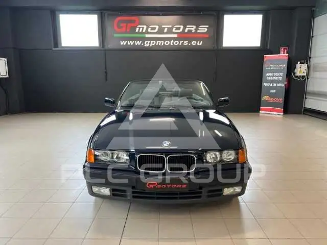 1995 BMW 320