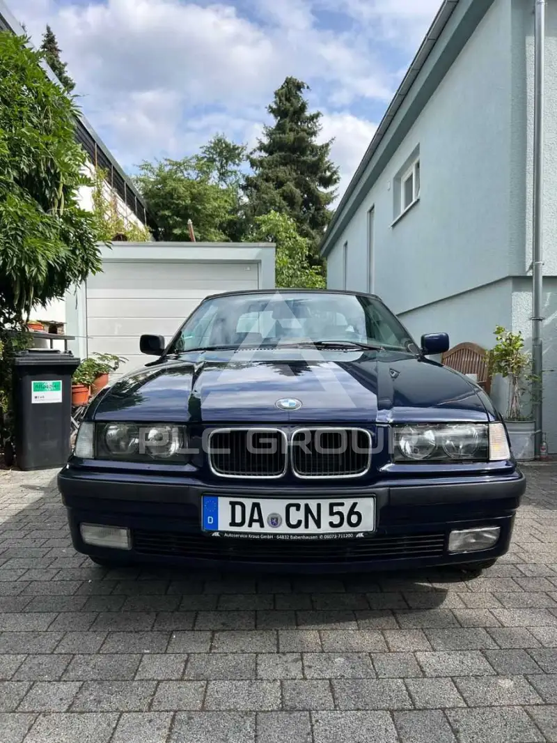 1995 BMW 320