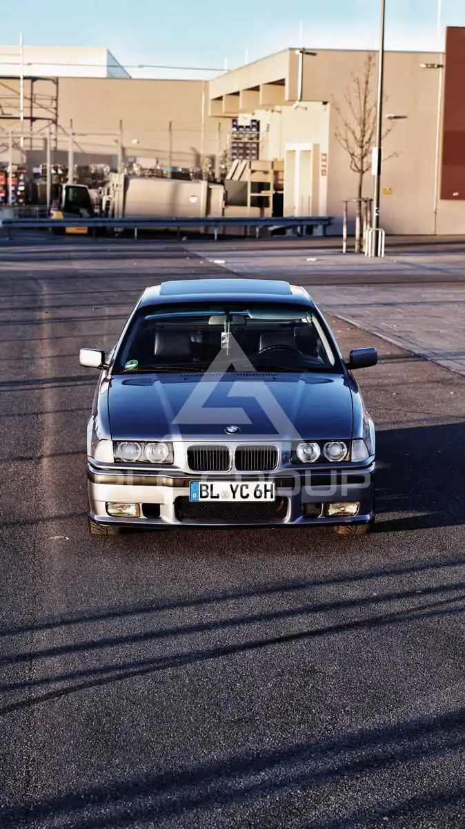 1995 BMW 320