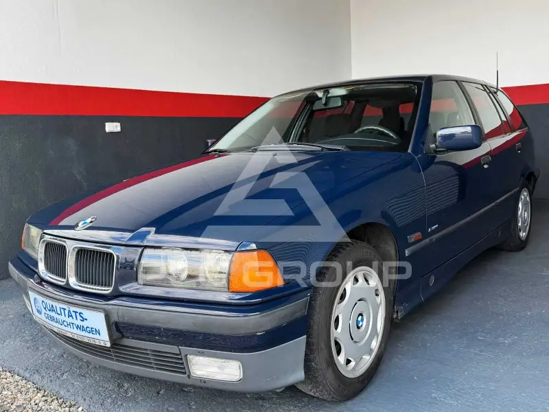 1995 BMW 320