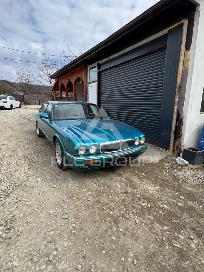 1995 Jaguar XJ