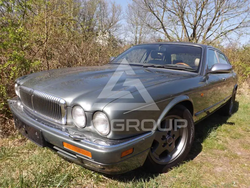 1995 Jaguar Daimler