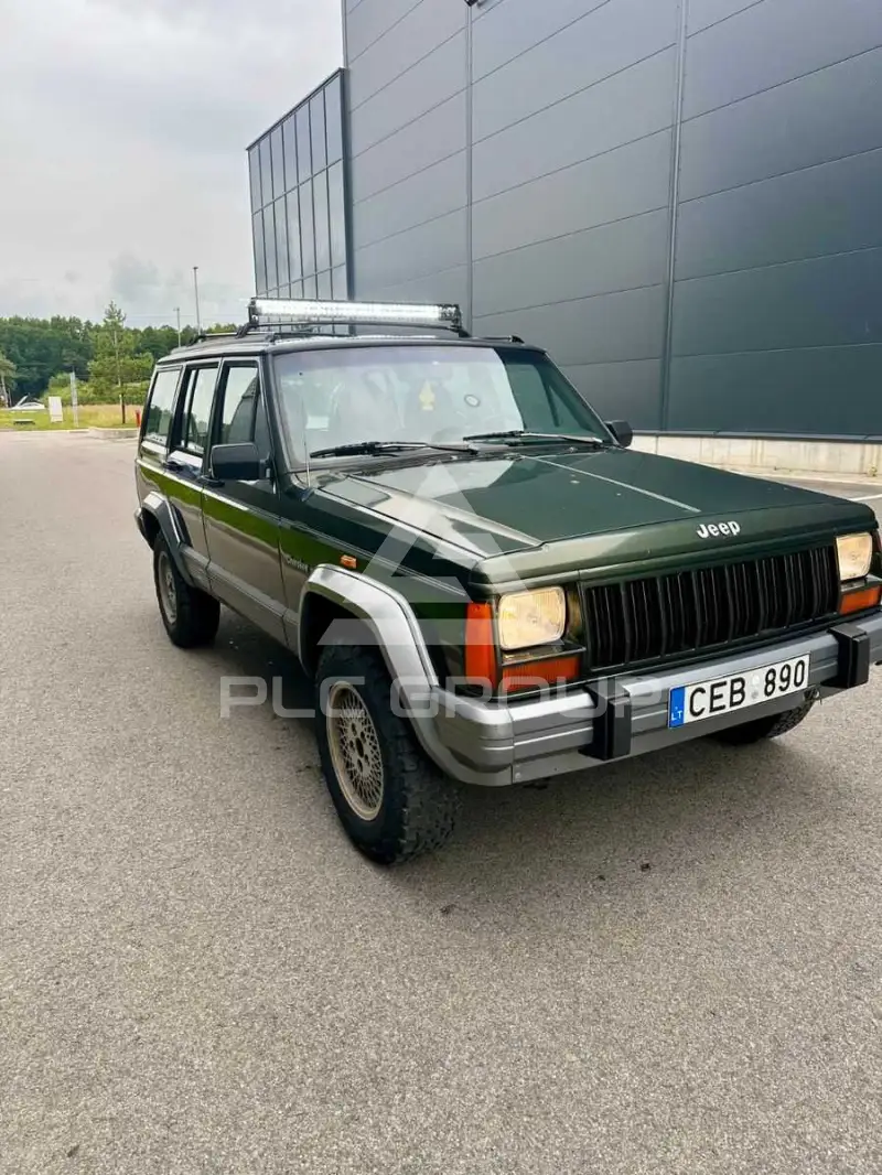 1995 Jeep CHEROKEE