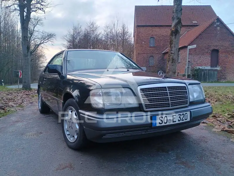 1995 Mercedes Benz E 320