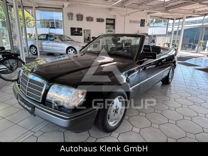 1995 Mercedes Benz E 320