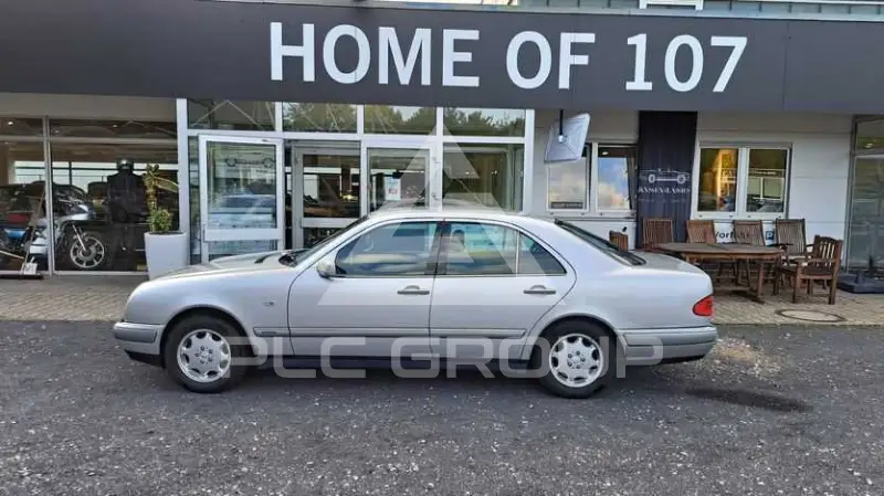 1995 Mercedes Benz E 230