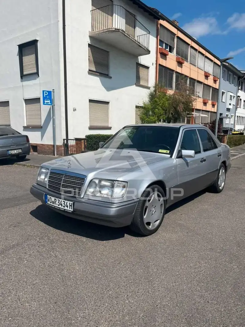 1995 Mercedes Benz E 250