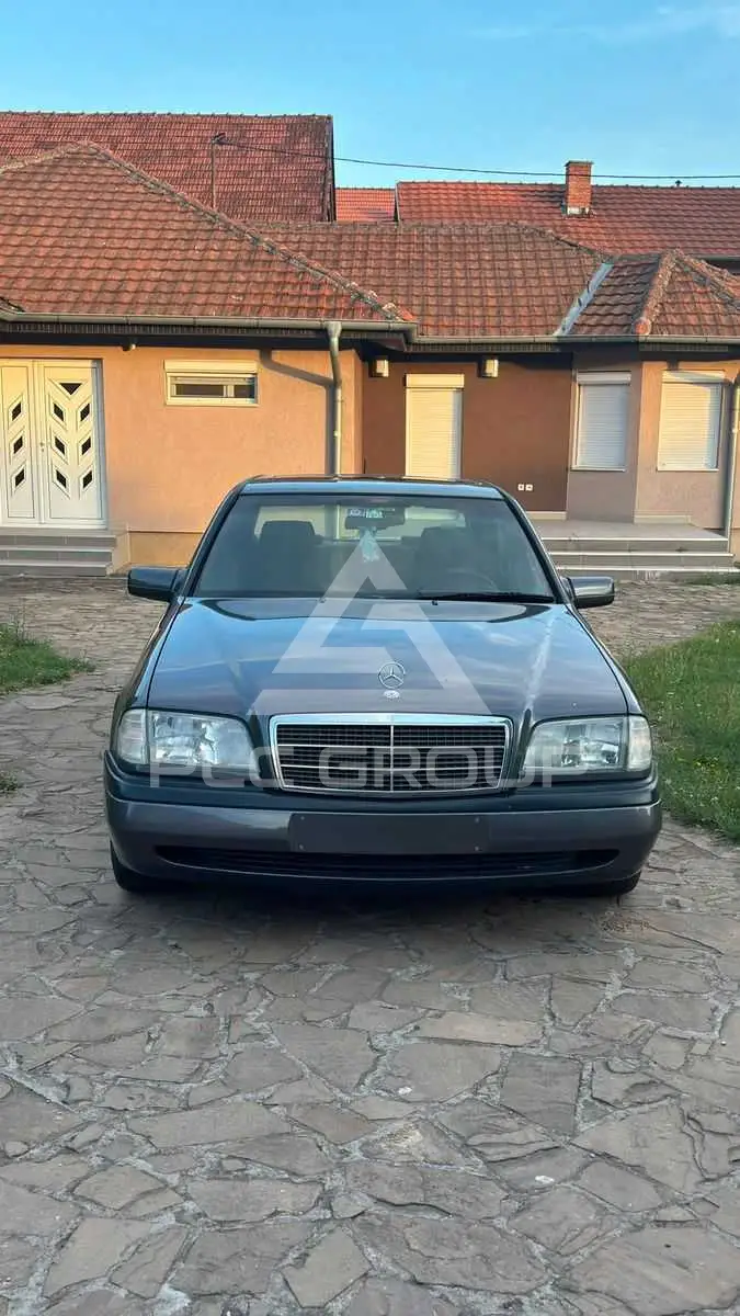 1995 Mercedes Benz C 250