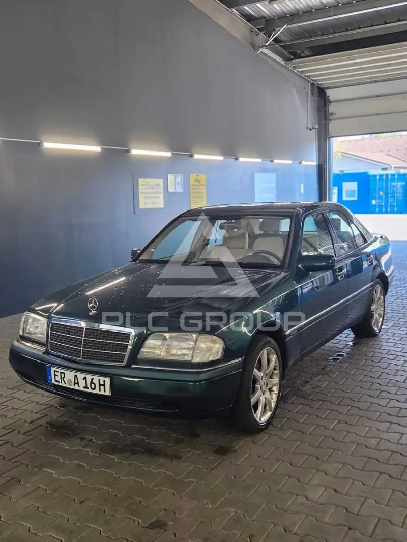 1995 Mercedes Benz 220