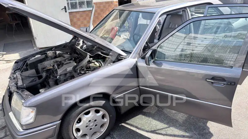 1995 Mercedes Benz 220