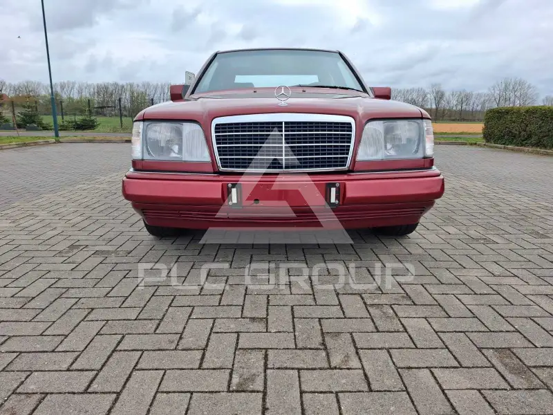 1995 Mercedes Benz 220