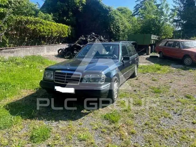1995 Mercedes Benz 220