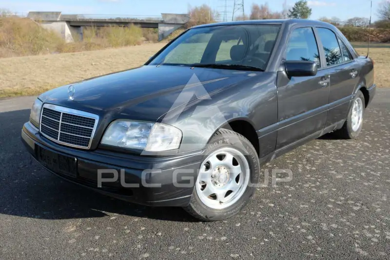 1995 Mercedes Benz C 220