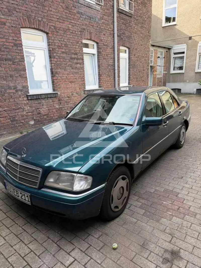 1995 Mercedes Benz C 220
