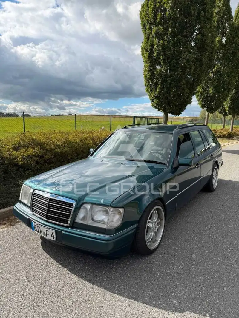 1995 Mercedes Benz E 200