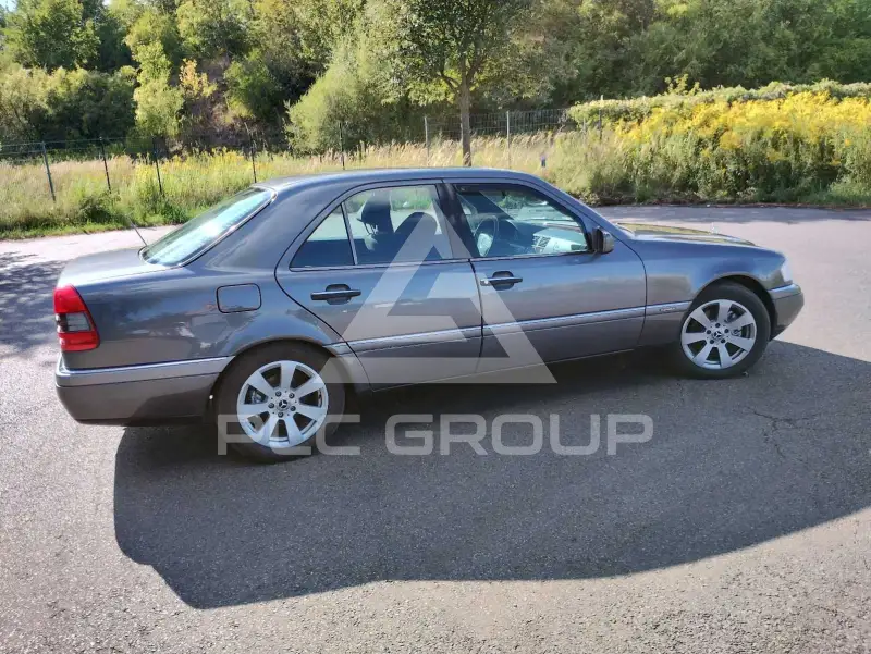 1995 Mercedes Benz C 180