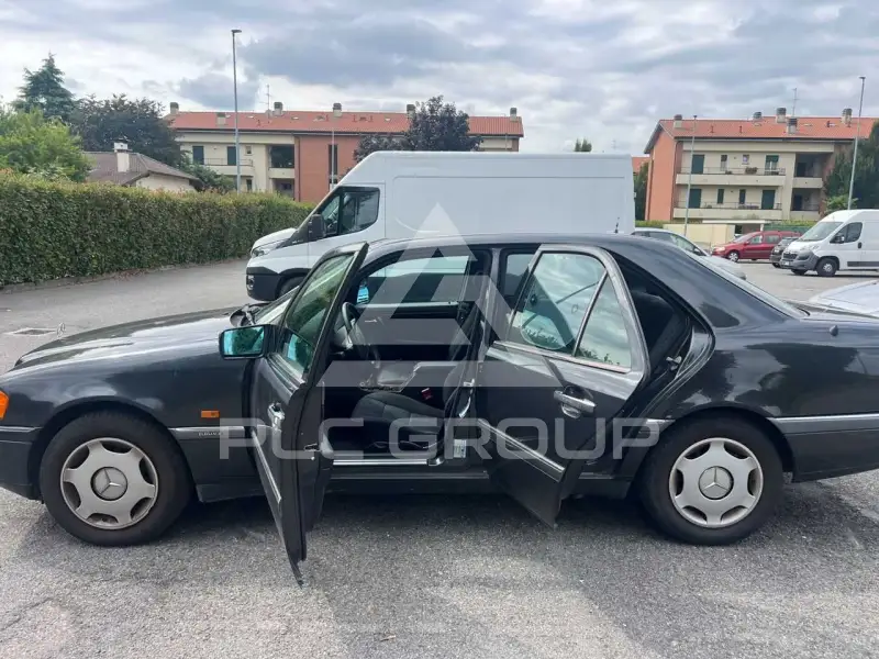 1995 Mercedes Benz C 180