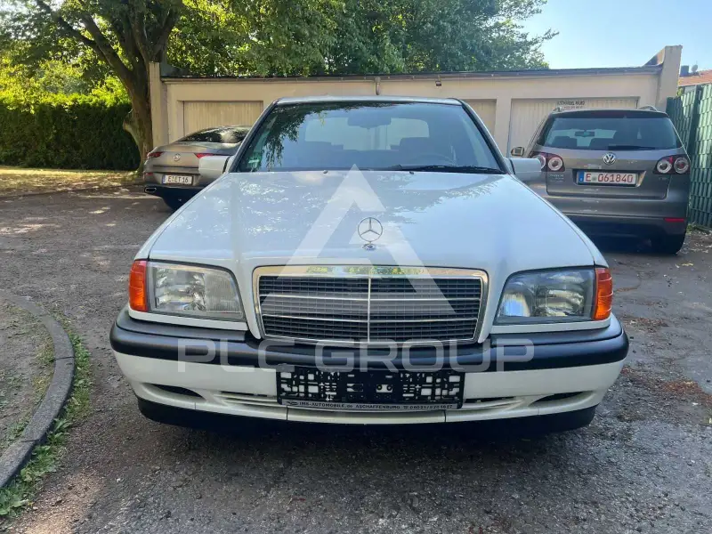 1995 Mercedes Benz C 180