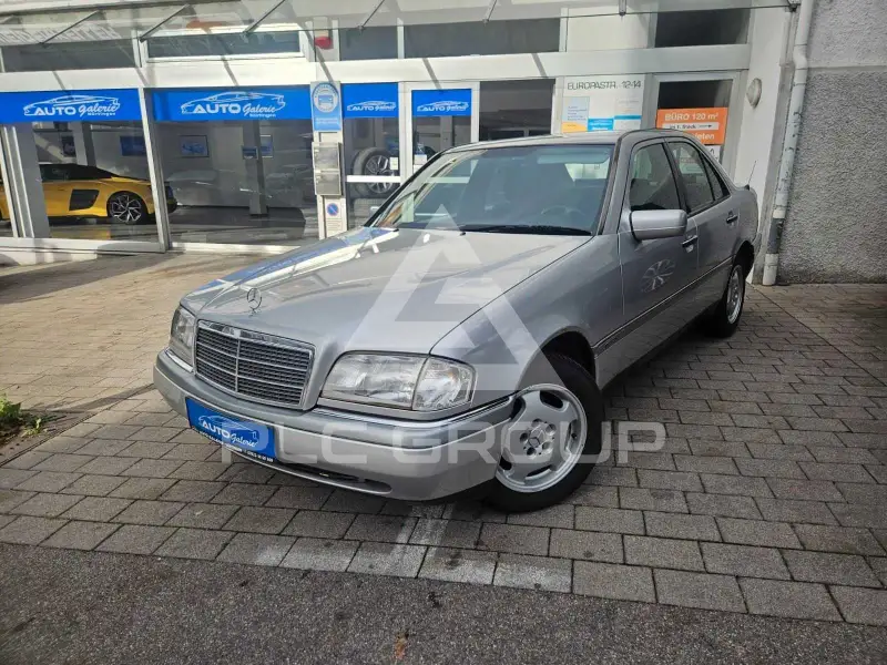 1995 Mercedes Benz C 200
