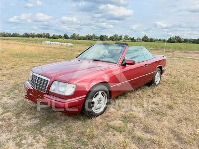 1995 Mercedes Benz E 220