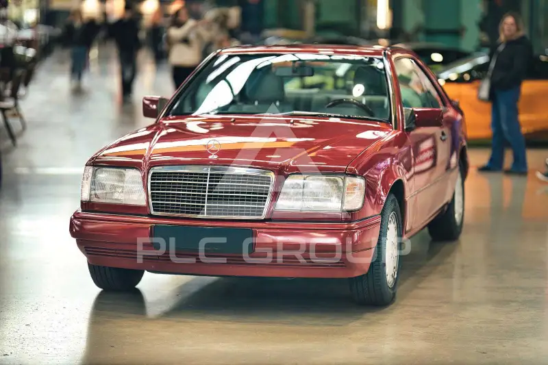 1995 Mercedes Benz E 220