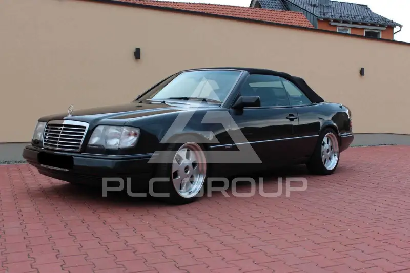 1995 Mercedes Benz E 220